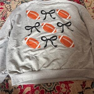 SHEIN Light Gray Knit Top